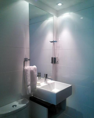 Apartamento En Venta De 2 Dormitorios En Peninsula