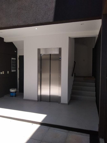 Imagen 10 de 21 de Departamento De 3 Ambientes Venta En Florida Oeste Con Parrilla