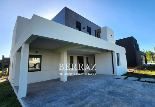 Casa Venta 6 Ambientes En Chateau Pilar Sb Lote De 840 M2