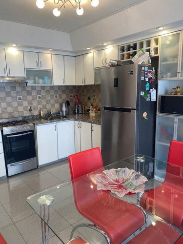 Imagen 7 de 21 de Venta Excelente Triplex 4 Ambientes, Cochera , Patio En Ramos Mejia