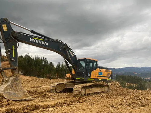 Excavadora De Orugas / Hx340-2 / Modelo 2021 / Firavitova