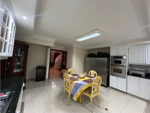 Casa Amoblada En Arriendo Poblado San Lucas