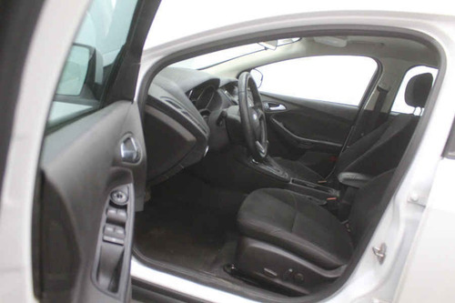 Imagen 9 de 15 de Ford Focus 2015 5p Se L4 2.0 Aut