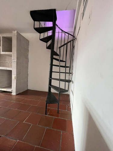 Imagen 7 de 9 de Local En Alquiler En Barrio Obrero