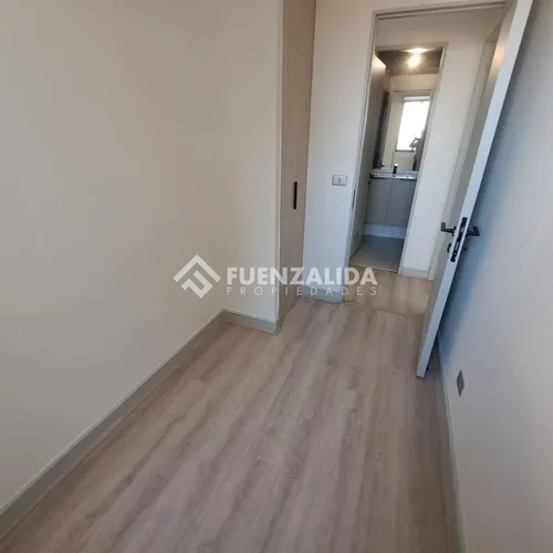 Departamento Seminuevo En Venta De 2d/1b Metro Lo Ovalle