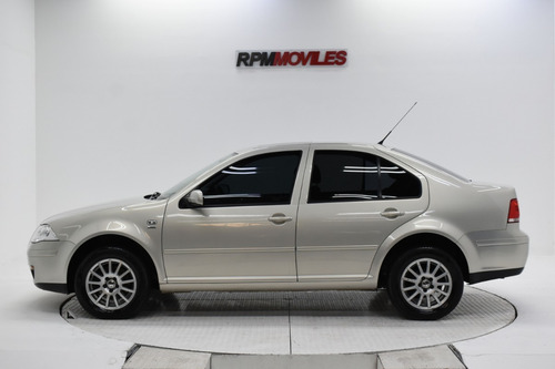 Volkswagen Bora 2.0 Trendline Manual 2010 Rpm Moviles