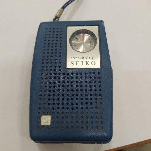 Antigua Radio Portátil Seiko Solid State 