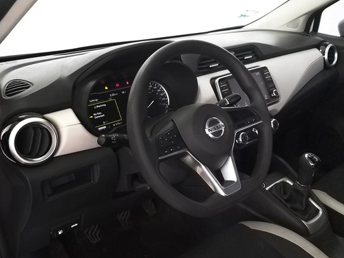 Imagen 7 de 15 de Nissan Versa Advance Mt 2020 Blanco