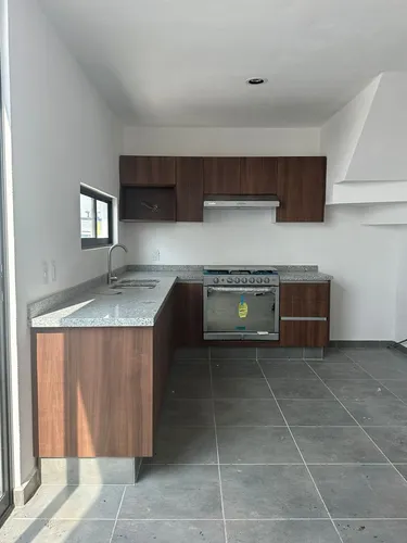 Estrena Casa En Ciudad Maderas, Jardín, 3 Recámaras, Hermoso Diseño, Lujo !