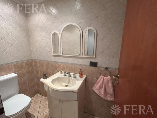 Venta De Casa 5 Ambientes Con Cochera En Don Bosco