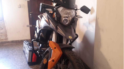 Imagen 1 de 5 de Corven Touring Triax 250