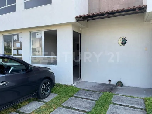 Casa En Fraccionamiento En Venta, Real De Santa Fe, Xochitepec, Morelos.