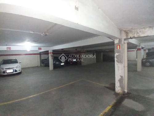Imagem 9 de 11 de Loja - Praia De Belas - Ref: 372318 - L-372318