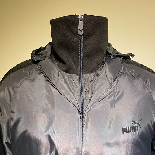 Puma Chamarra Deportiva Gris Talla M (Usado)