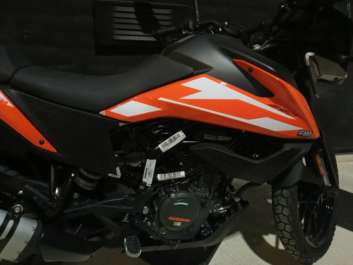 Imagen 4 de 15 de Motocicleta Ktm Adventure 250 2022 0km Naranja