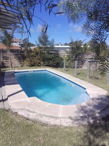 Casa En Piriapolis Playa Grande ,con Estufa A Leña