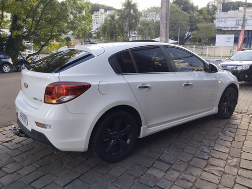 Chevrolet Cruze CRUZE HB Sport LTZ 1.8 16V FlexP. 5p Aut
