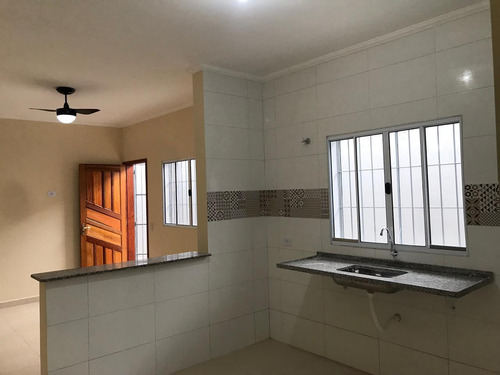 Imagem 12 de 14 de Linda Casa Com Piscina Em Mongaguá .