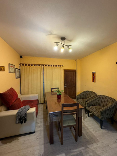 Venta Casa 2 Dormitorios Barrio Las Palmas