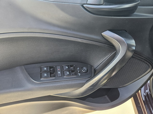 Fiat Cronos CRONOS DRIVE 1.8 AT