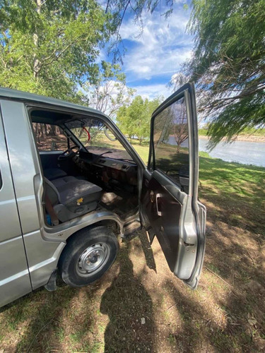 Imagen 14 de 16 de Toyota Hiace 1987 2.4 Hiace 15 Pas