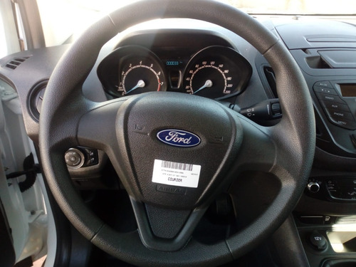 Imagen 7 de 12 de Ford Transit Courier 2021