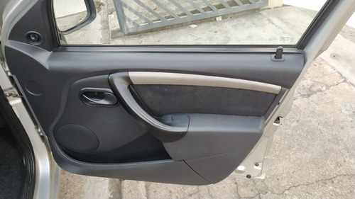 Renault Sandero 2009 1.0 16v Expression Hi-flex 5p