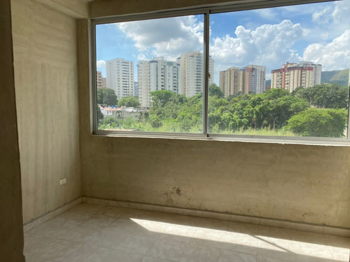 Imagen 4 de 9 de Noreida Delgado +58 414-1431887 / Apartamento En Venta Sevilla Real, Sabana Larga Valencia.