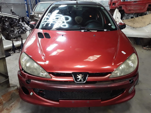 Imagem 8 de 18 de Sucata Peugeot 206 Presence Fx 1.4 8v 07 Peças Motor Cambio