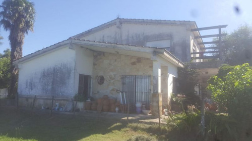 Casa En Venta En Del Carril