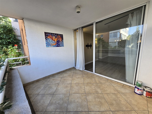 3 Dorm. En Ñuñoa/bodega Y Estacionamiento/piso 1 Interior.