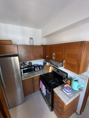 Vendo Lindo Apartamento En Evaristo Morales ! Torre Moderna!