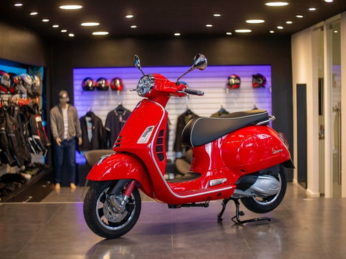Imagen 24 de 25 de Vespa Gts 300 Super Roja Entrega Inmediata