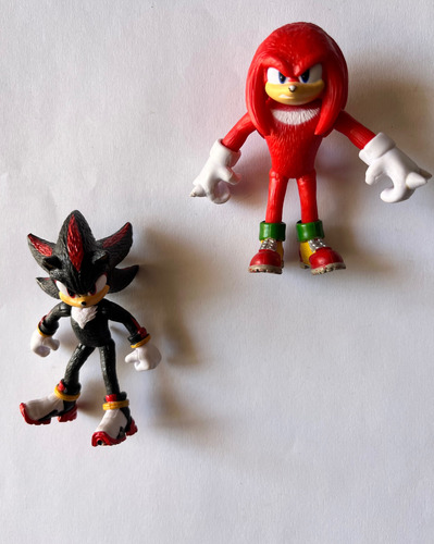 Sonic The Hedgehog 2 Mini Figuras Shadow Y Knuckles 6cm. (Usado)
