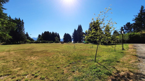Terreno En Barrio Cerrado Con Costa De Lago