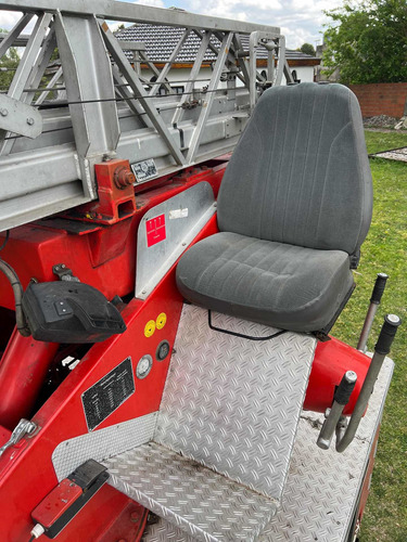 Imagen 13 de 24 de Daf 1300 Escalera
