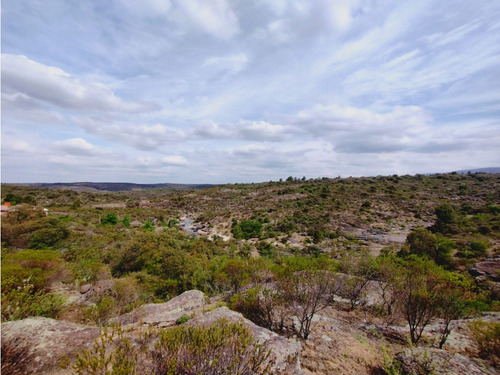 Venta Casa En Tanti. La Mejor Vista Al Arroyo Villa Flor Serrana
