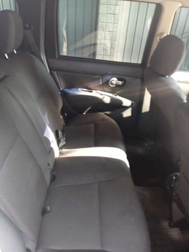 Nissan Livinia 7 Lugares 2013 R$ 29.999