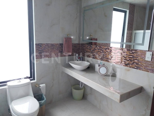 Casa En Condomino En Venta En San Mateo Otzacatipan, Toluca, Estado De México