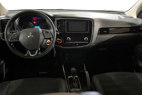Mitsubishi Outlander (IN) 2.0 GLX AT 4X2