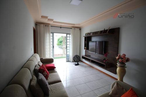 Vende Salão Comercial Com Amplo Apartamento De Sobre Loja - 1650