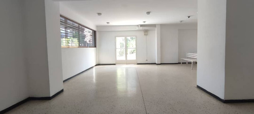 Imagen 11 de 12 de Apartamento Remodelado, Av. Romulo Gallegos, El Marques Norte, Municipio Sucre