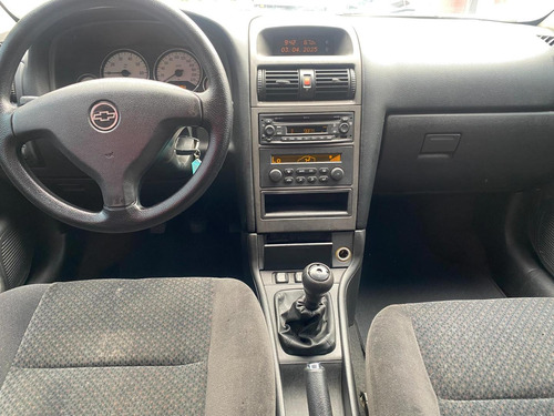 Chevrolet Astra Hatch Advantage 2.0 08v(140cv)