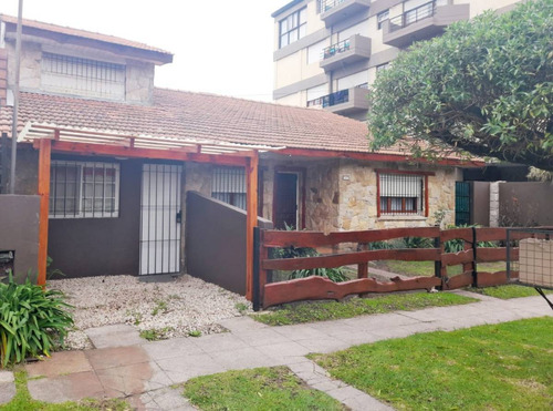 Casa Con Departamento En Barrio Punta Mogotes Id 67366