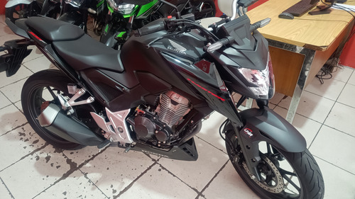 Honda Cb300f Twister 2023 Com Baixo Km