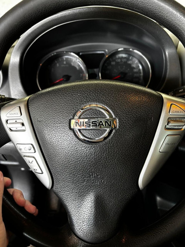 Nissan Versa 1.6 Advance Mt
