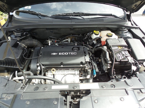 Chevrolet Cruze Ls 1.8 Mt