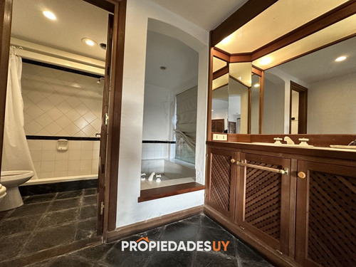 Imagen 22 de 29 de Venta Casa En Complejo Marina Del Este, Punta Ballena