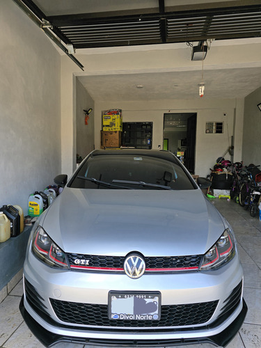 Volkswagen Golf GTI 2.0 T TM