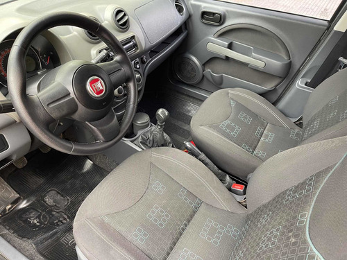 Fiat Uno Attractive 1.4 5p 2013 Autobaires
